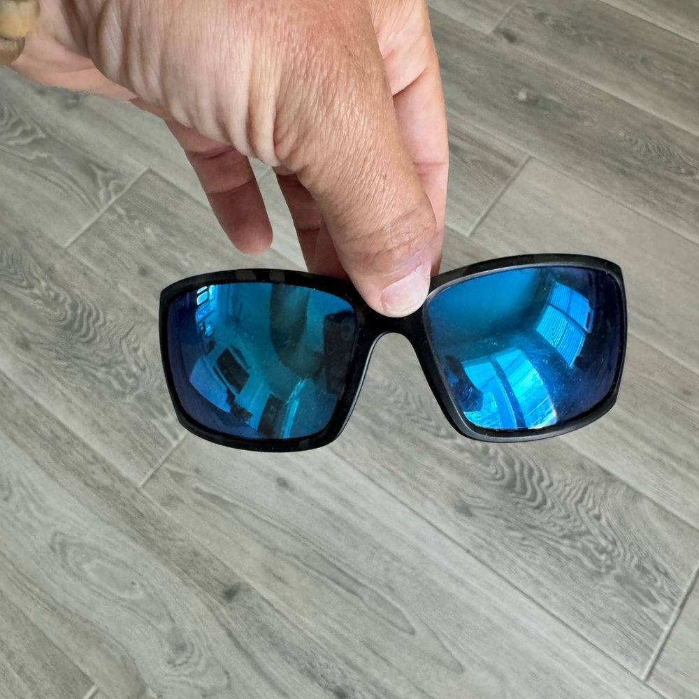 Costa Sunglasses Reeftons